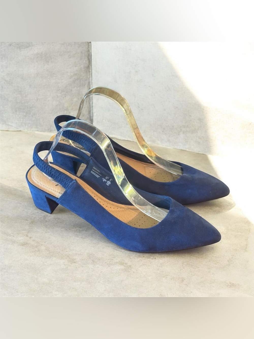 Dexflex Comfort Navy Sueded Slingback Block Heels– Size 13
